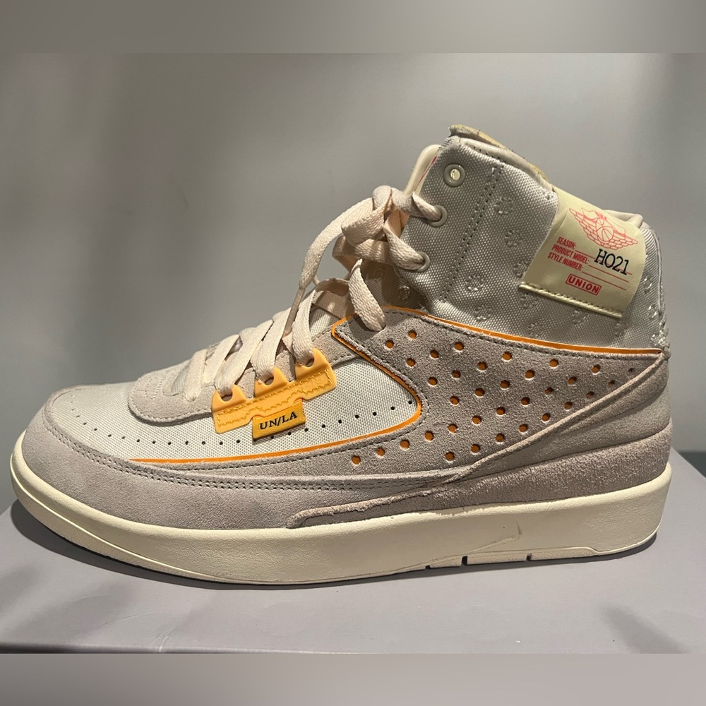 Up for sale are a pair of Jordan 2 Retro SP Union Rattan
